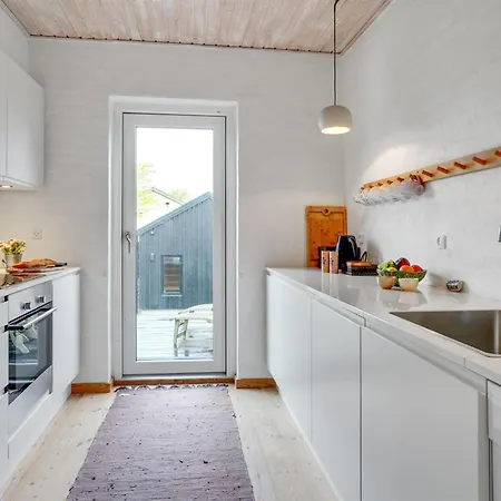Evgenia - 950m From The Sea By Interhome